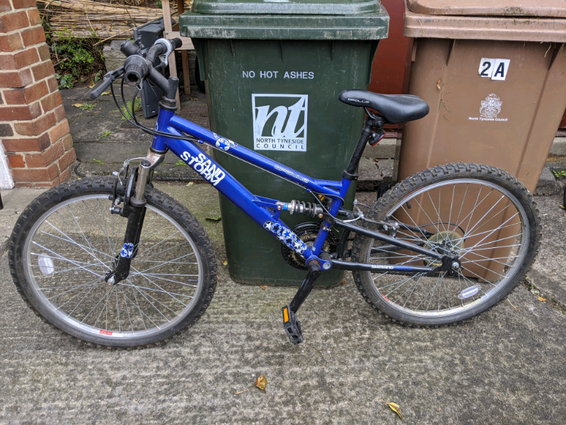 apollo sandstorm bike